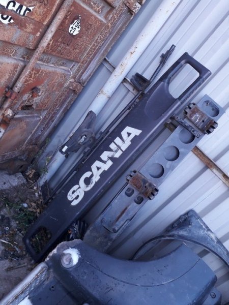 Решетка радиатора Scania