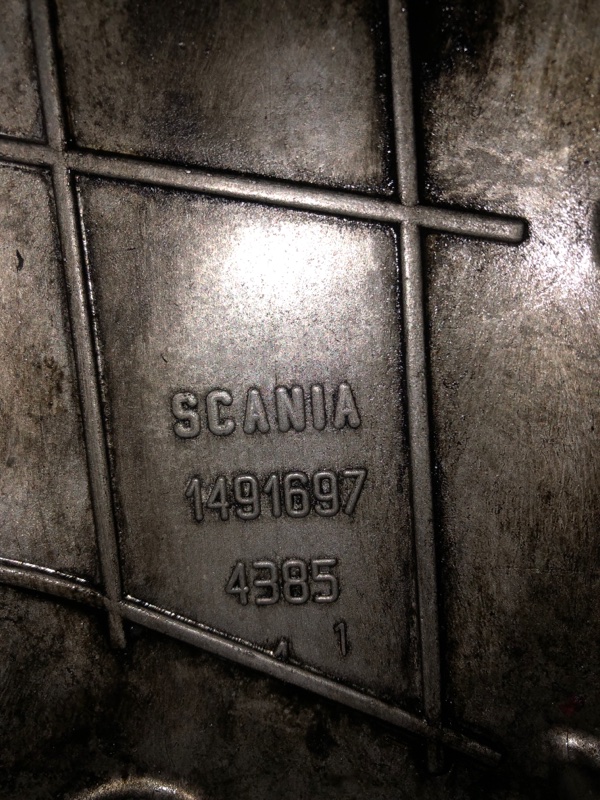 Клапанная крышка Scania 5-Serie