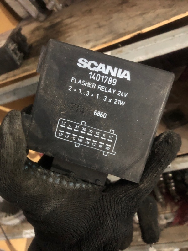 Реле поворотов Scania Реле поворотов Scania
