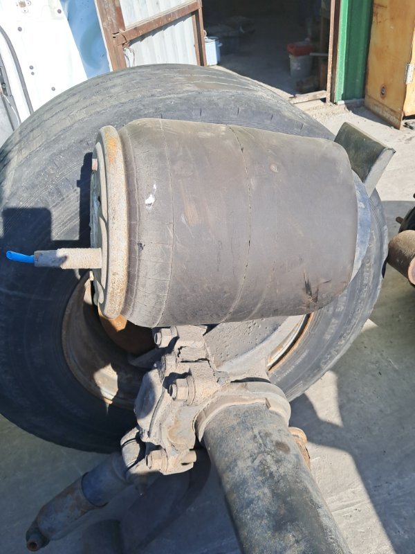 Подушка Schmitz Cargobull 90843 2018
