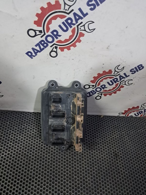 Блок управления abs Scania G500 DC13 146 W 01 7124199 2018