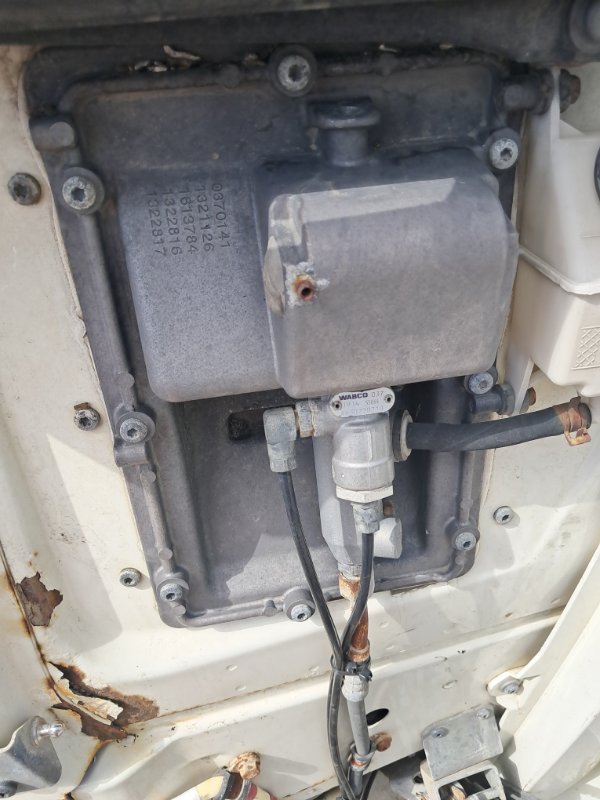 Клапан пневматический Daf 105.460 MX 340 U1 460 Л 2014
