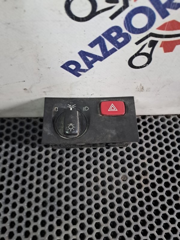 Блок управления светом Scania G 400 DC13 113 L01 8313859 2018