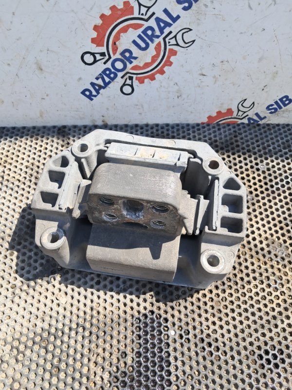 Опора кпп Scania P 440 DC 13 112 2018
