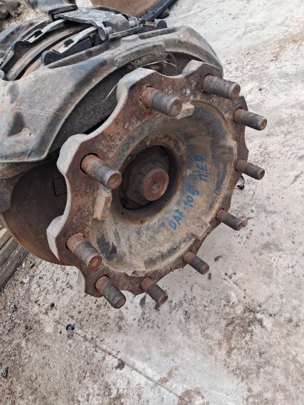 Ступица дисковые тормоза Daf 105.460 MX 340 U1 460 Л 2014 передняя правая