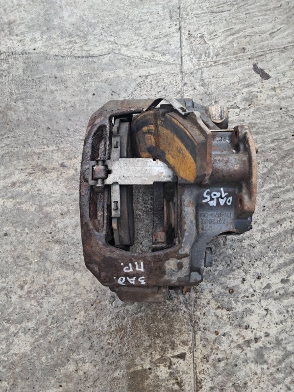 Суппорт дисковые тормоза Daf 105.460 MX 340 U1 460 Л 2014 задний правый