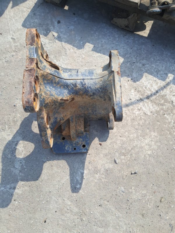 Кронштейн гура Daf 105.460 MX 340 U1 460 Л 2014