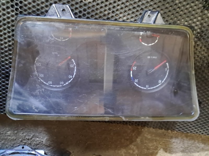 Панель приборов scania R440 DC13 102 L 01 8293736 2017 (б/у)