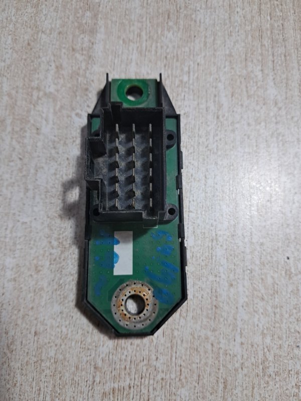 Реле коммуникатора Kamaz 5490-M 1840 549000 K 0024583 OM 457 LA 2019 (б/у)