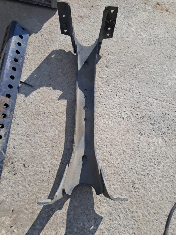 Траверса рамы поперечная scania R440 DC13 102 L 01 8293736 2017 (б/у)