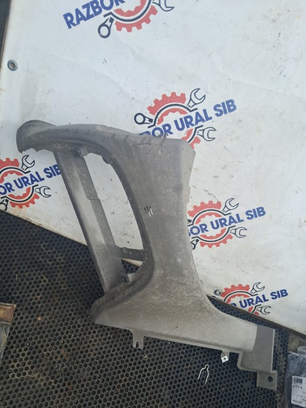 Накладка торпедо Daf 105.460 MX 340 U1 460 Л 2014 (б/у)