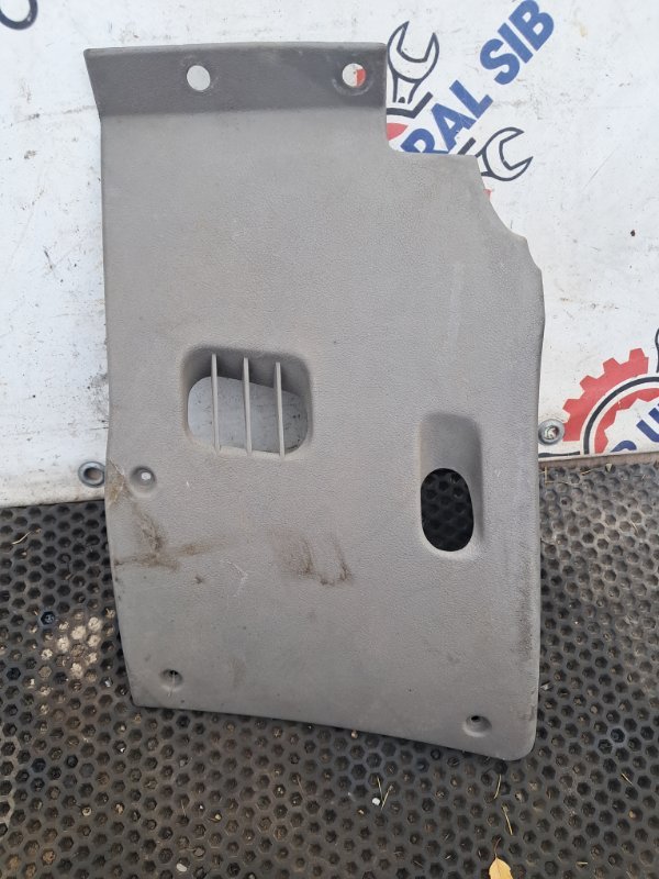 Накладка торпедо Daf 105.460 PACCAR MX300 408 Л 0451872 2019 (б/у)