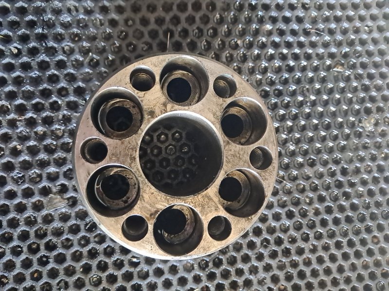 Ступица коленвала scania R420 DC1215L01 6630406 2010 (б/у)
