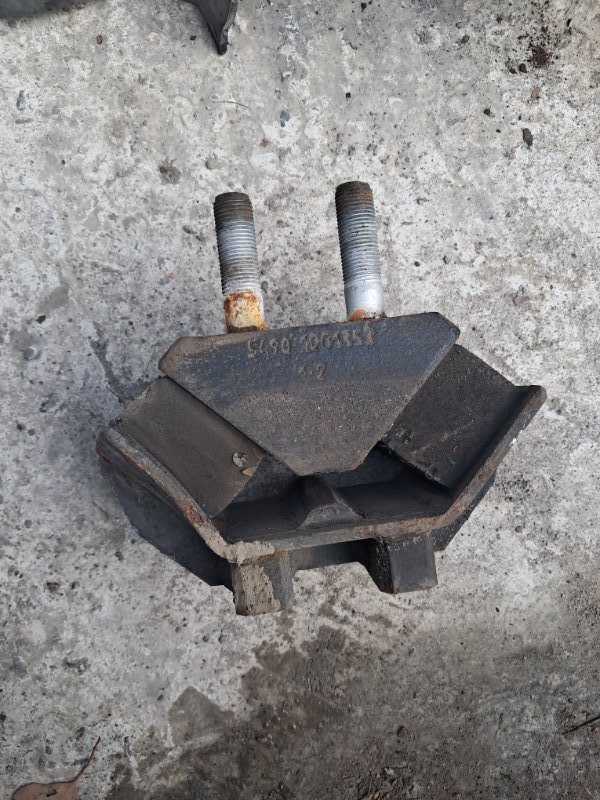 Подушка двигателя Kamaz 5490 549000 M 0036232 OM 457 LA 2021 передняя (б/у)