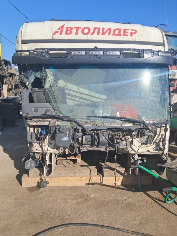 Кабина в разбор Scania R400 DC13 113 L01 2018 (б/у) Кабина в разбор Scania R400 DC13 113 L01 2018 (б/у)