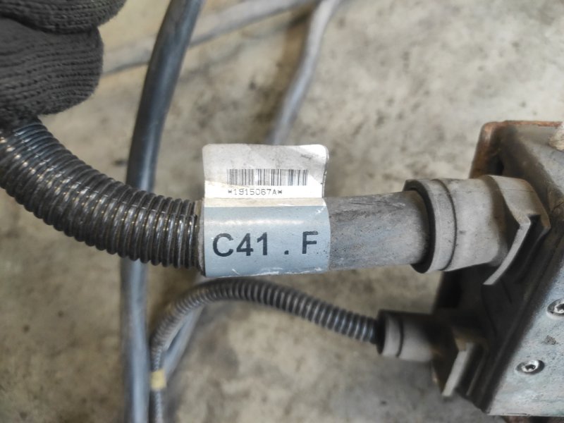 Жгут проводов шасси R440 2013