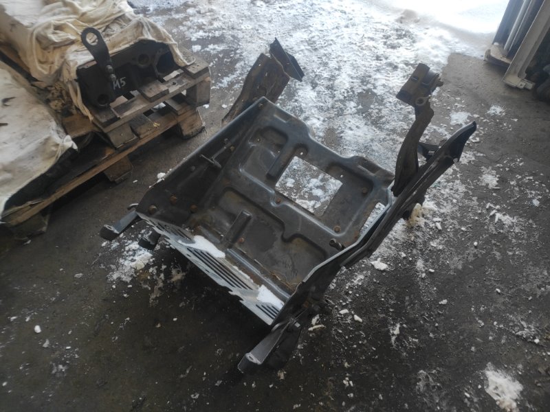 Ящик аккумуляторный R440 2013