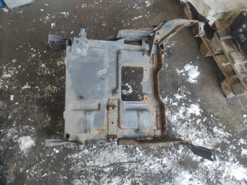 Ящик аккумуляторный R440 2013