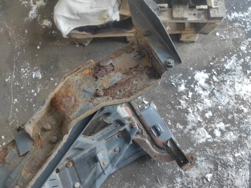 Ящик аккумуляторный R440 2013