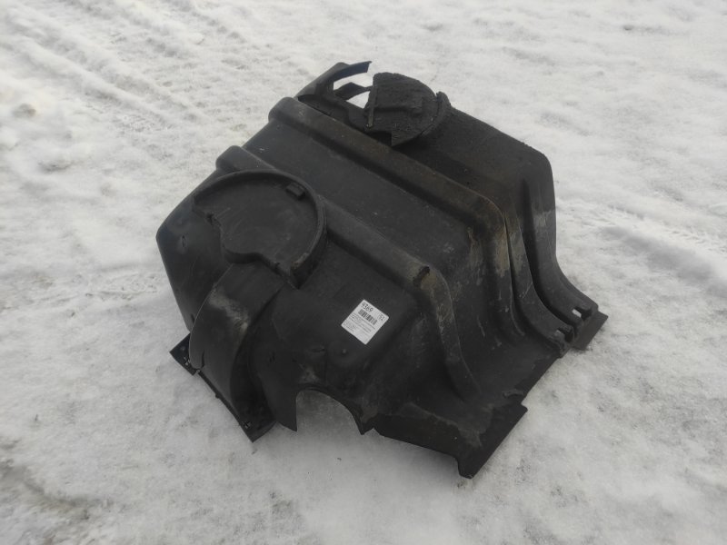 Шумоизоляция двигателя нижняя передняя R440 2013