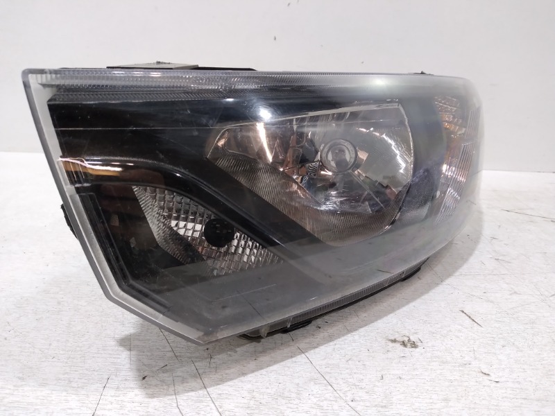 Фара передняя левая Granta 2018- Фара передняя левая Granta 2018-