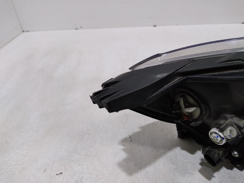 Фара передняя левая Granta 2018- Фара передняя левая Granta 2018-