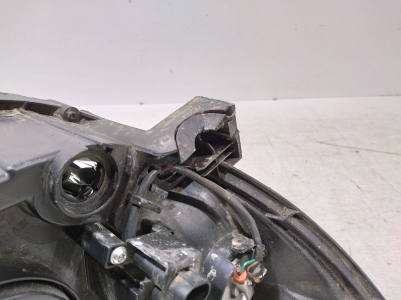 Фара передняя левая Granta 2018- Фара передняя левая Granta 2018-