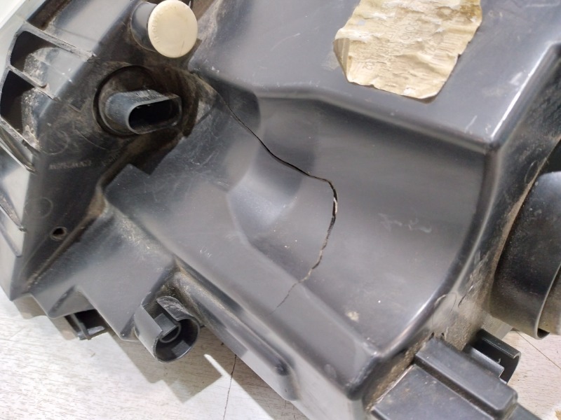 Фара передняя левая Granta 2018- Фара передняя левая Granta 2018-