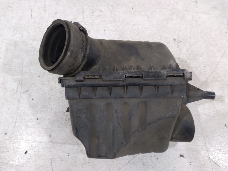 Корпус воздушного фильтра Chrysler 300M 1998-2004 1 4591099AB Б/У