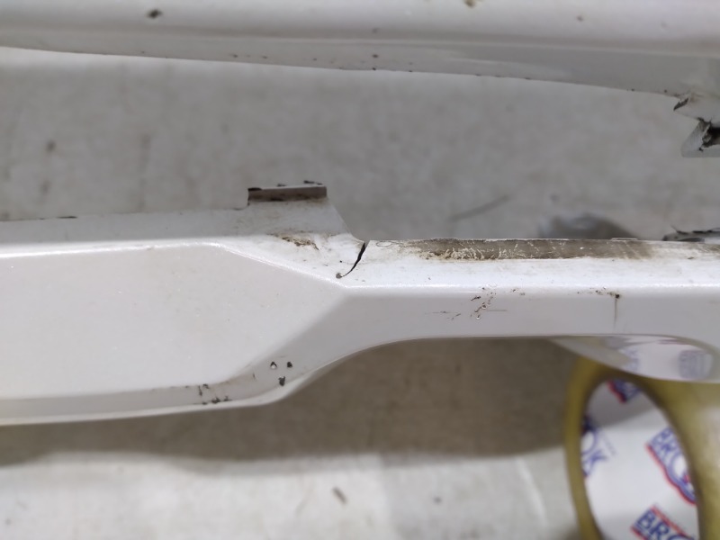 Бампер задний F7 2018- 1