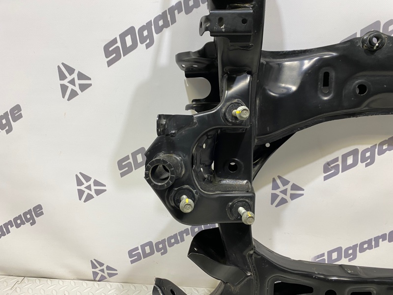 Подрамник передний Stinger 2019 1 3.3 GT 24V TURBO G6DP