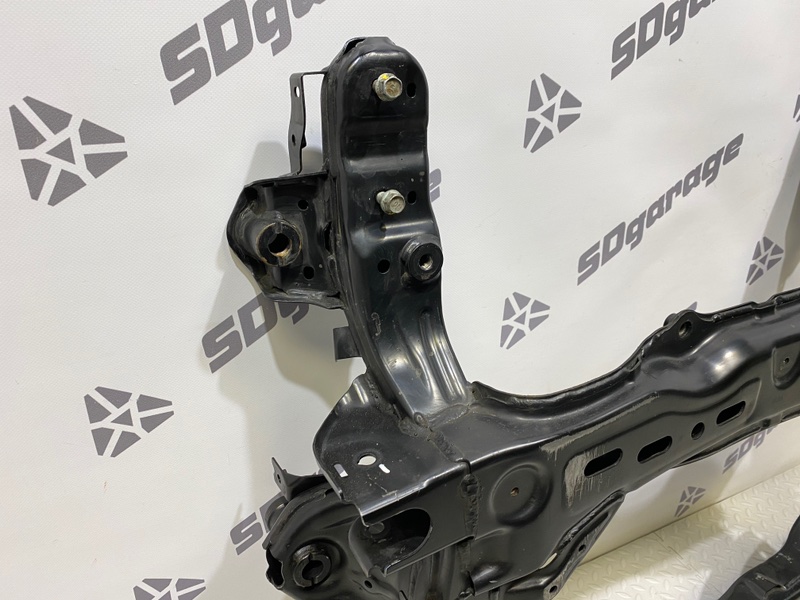 Подрамник передний Stinger 2019 1 3.3 GT 24V TURBO G6DP