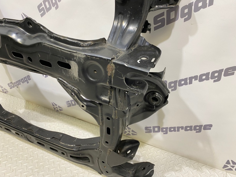 Подрамник передний Stinger 2019 1 3.3 GT 24V TURBO G6DP