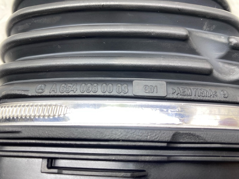 Датчик массового расхода воздуха GLS 2024 X167 D654820
