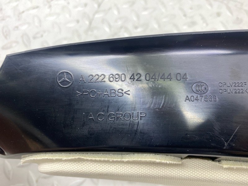 Обшивка стойки задняя правая S-CLASS 2017 W222 S560 176980