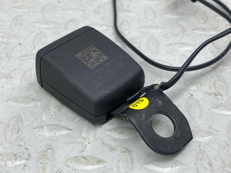 Замок ремня безопасности задний левый Taycan 2021 9J1 EBFA