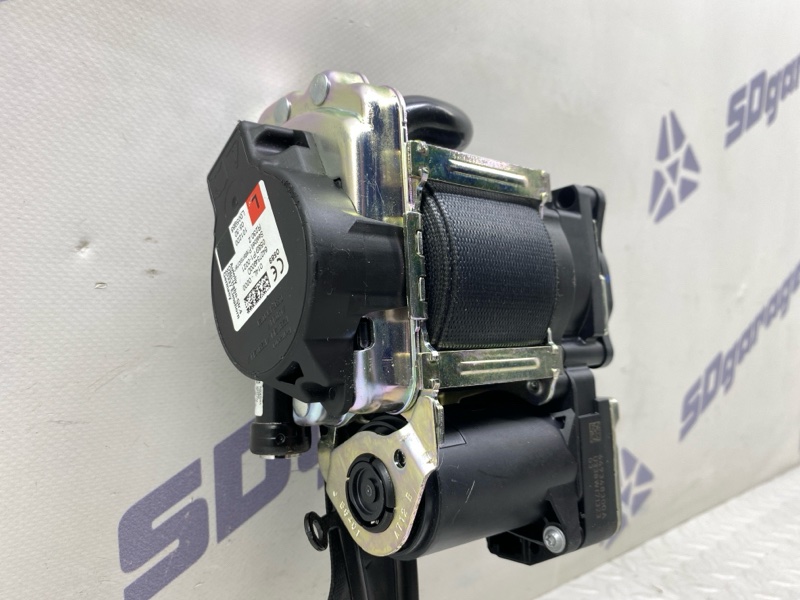 Ремень безопасности передний левый Taycan 2021 9J1 EBFA