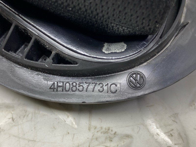 Ремень безопасности передний левый Taycan 2021 9J1 EBFA