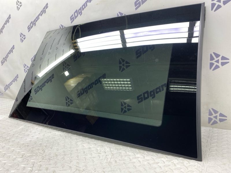 Стекло панорамной крыши GLS 6.3 S AMG 2018 X166 157982