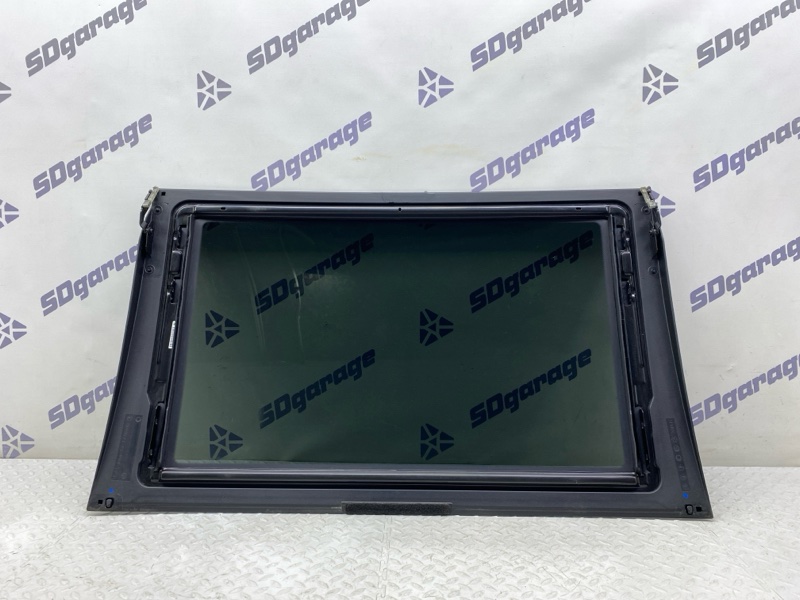 Стекло панорамной крыши GLS 6.3 S AMG 2018 X166 157982