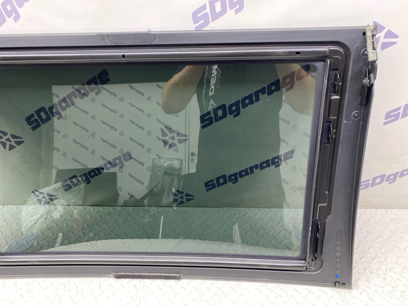 Стекло панорамной крыши GLS 6.3 S AMG 2018 X166 157982