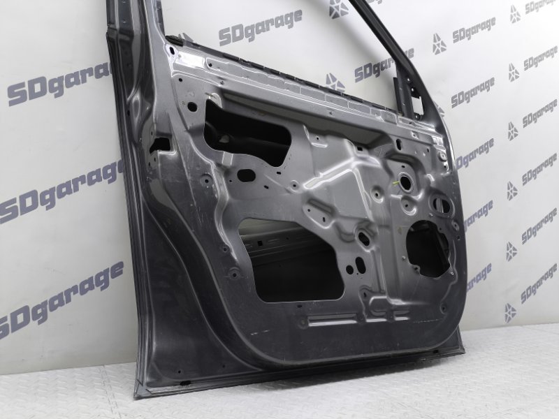 Дверь передняя левая Forfour 2014- W453