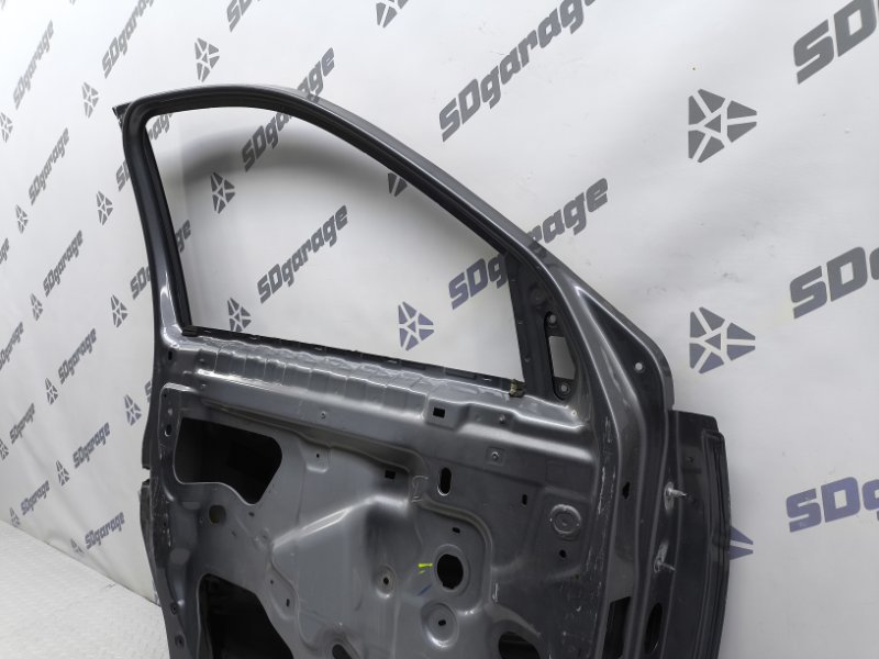 Дверь передняя левая Forfour 2014- W453