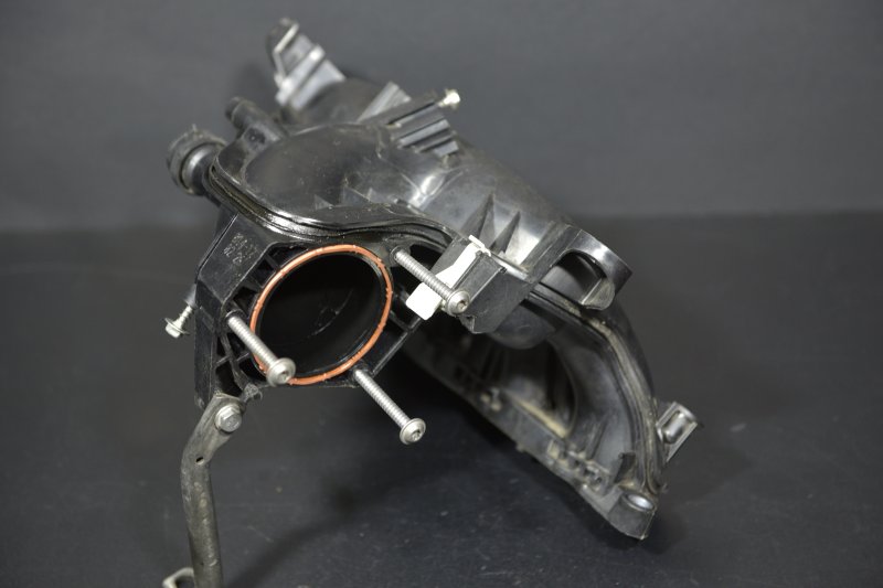 Впускной коллектор BMW 1 F20 N13