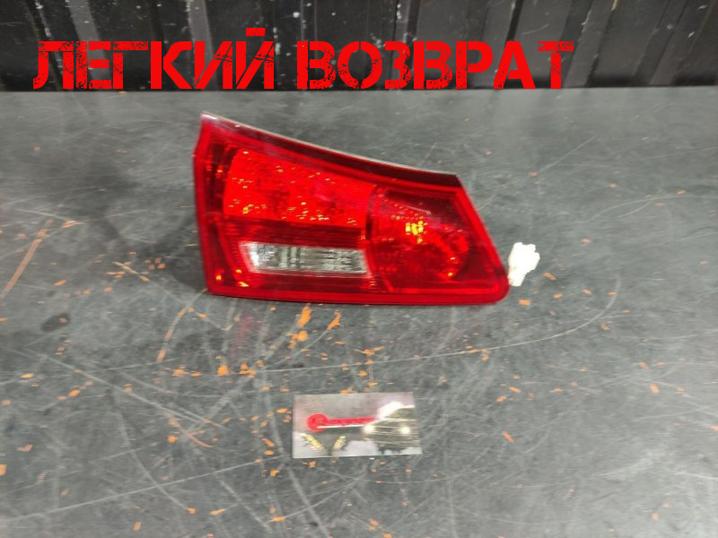 Запчасть фонарь крышки багажника задний левый Lexus IS250 8159153080 контрактная Фонарь крышки багажника задний левый Lexus IS250 8159153080 контрактная