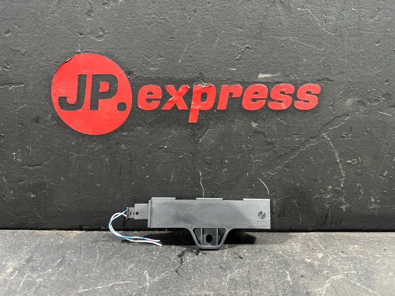 Антенна Passive Access 3 2012 F30 N20B20