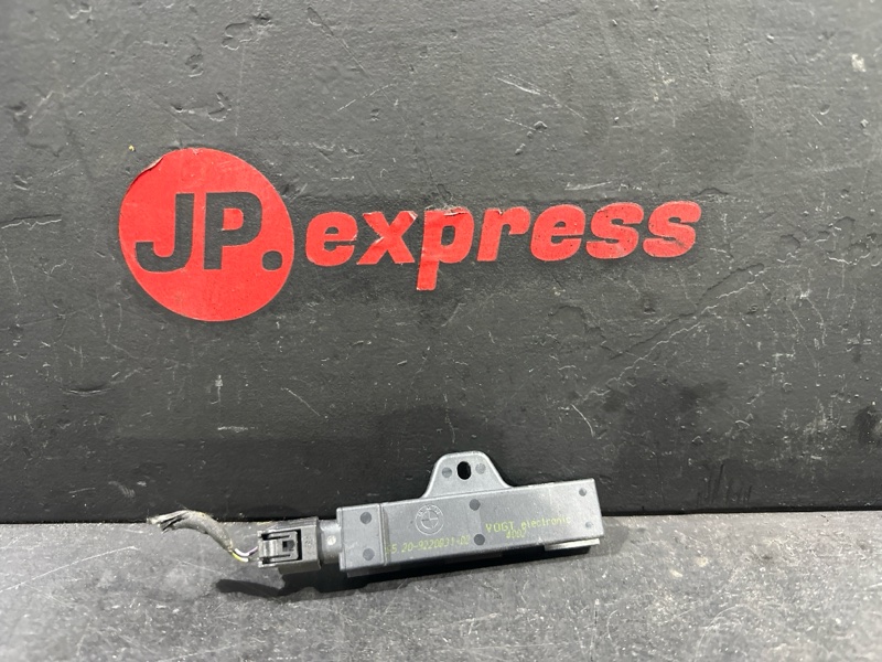 Антенна Passive Access BMW 5 2011 F10 N52B25AF 65209220831 контрактная