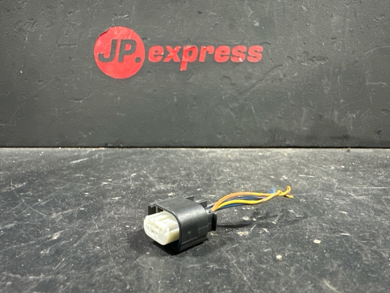 Разъем (фишка) проводки BMW 5 2006 E61 N52B30AF 968913-1 контрактная