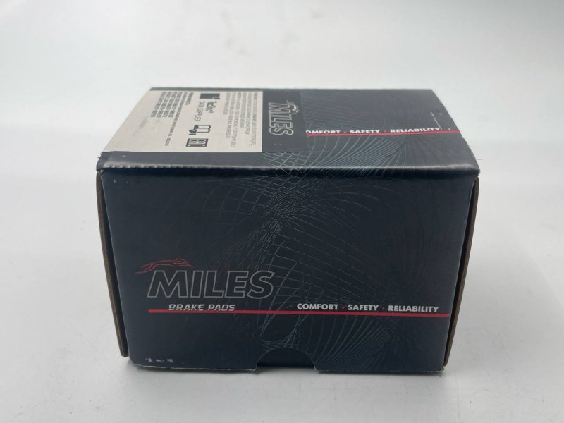Колодки тормозные peugeot 205 41 06 021 92R новая