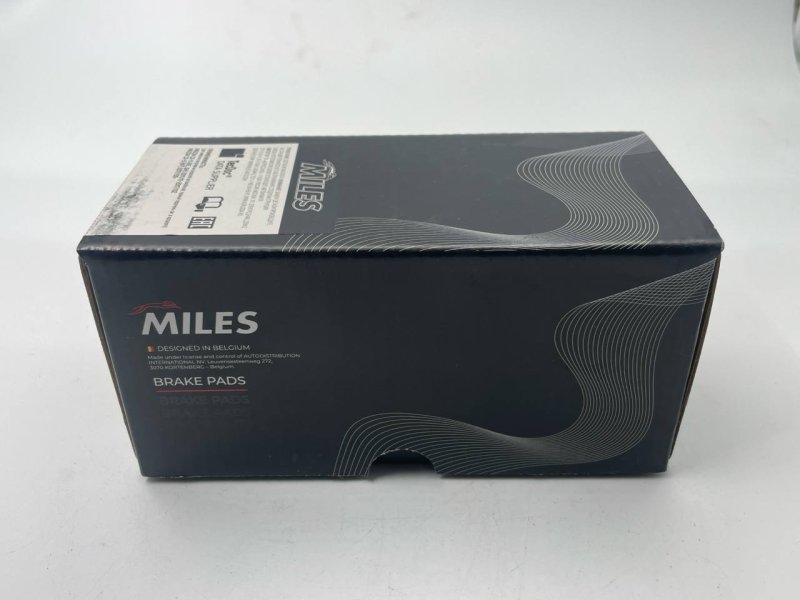 Колодки тормозные Mazda cx-5 KDY9-33-28Z 9C новая